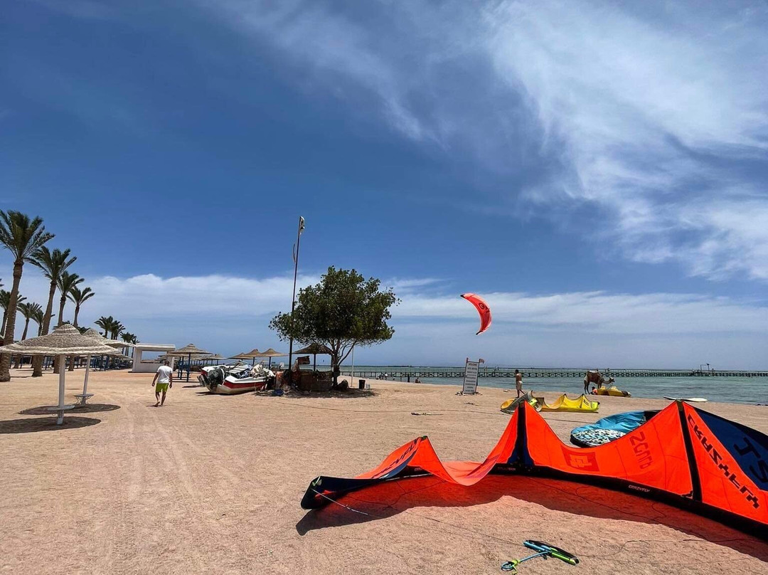 Candy Kites School-纳布克湾必去景点