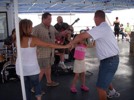 Bay Queen-Warren必去景点