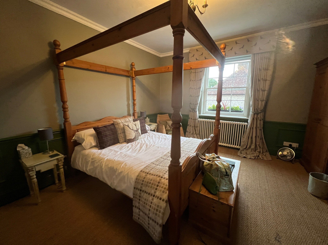 The Star & Garter, East Dean Nr Goodwood主图