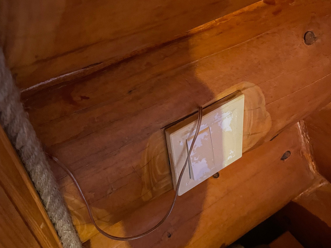 Derev'yanyy Kotedzh Kazka