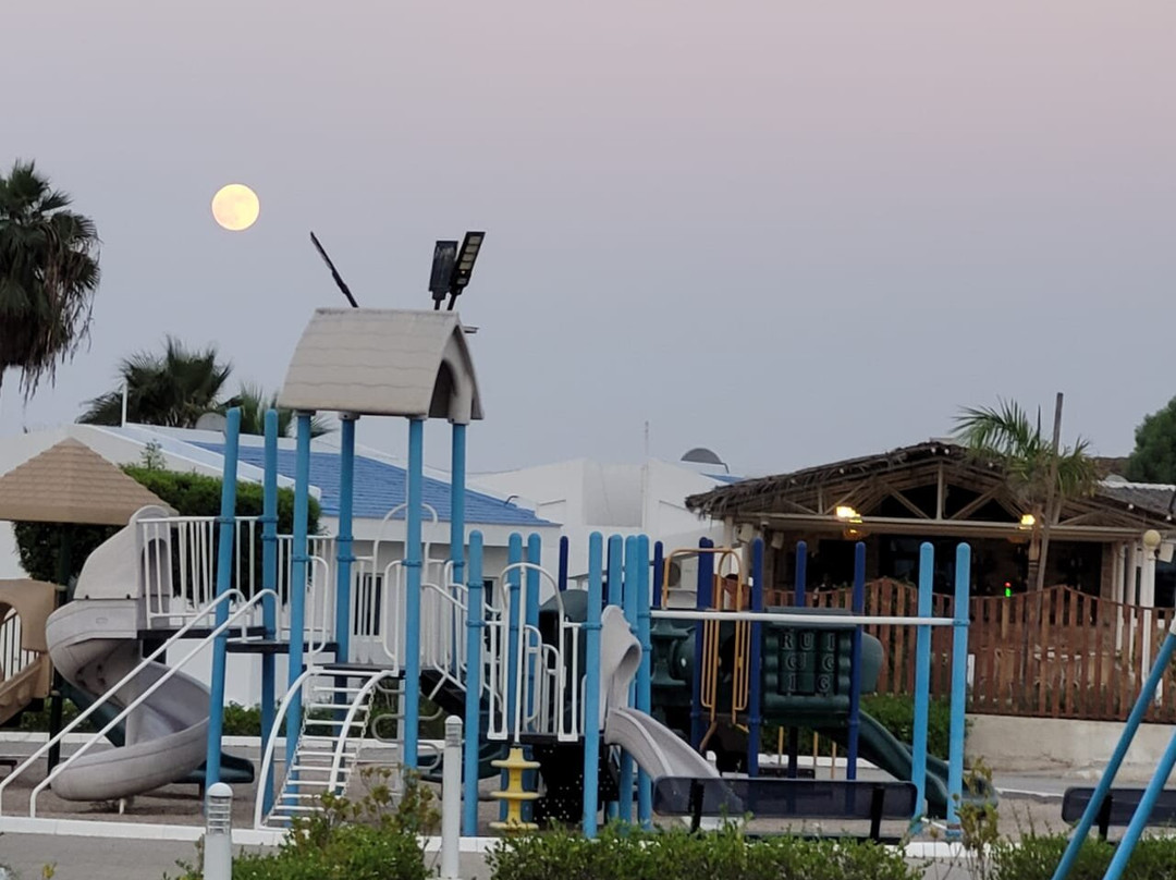 Dibba Al Fujairah酒店住宿-Holiday Beach Resort