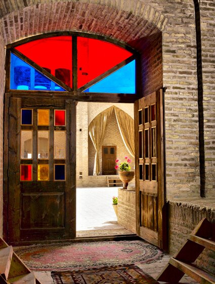 Safavid Caravanserai Hotel