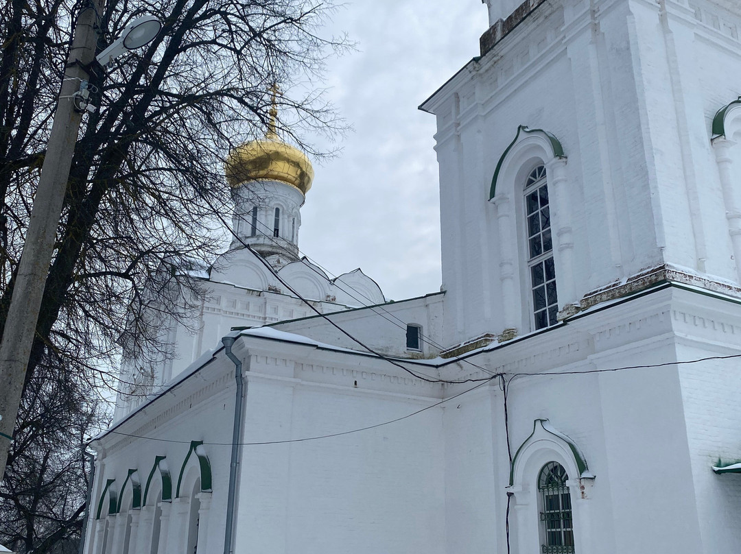 Transfiguration Church in Buzharovo景点图片