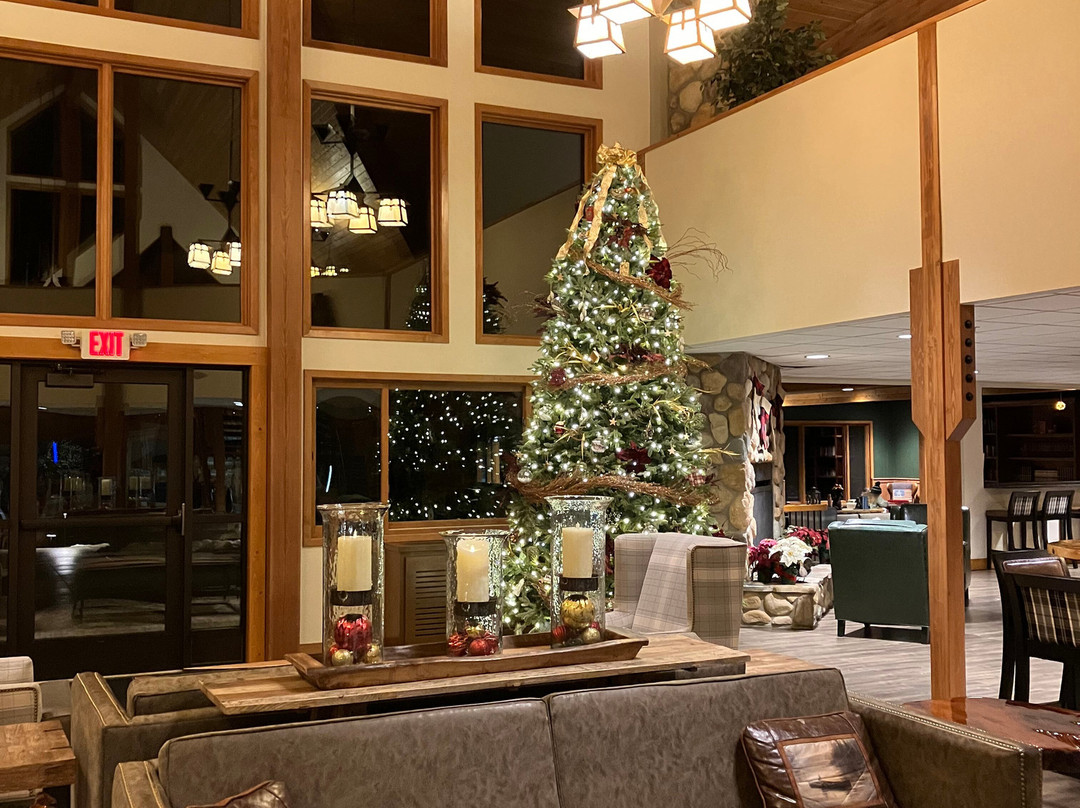 海沃德凯富酒店主图