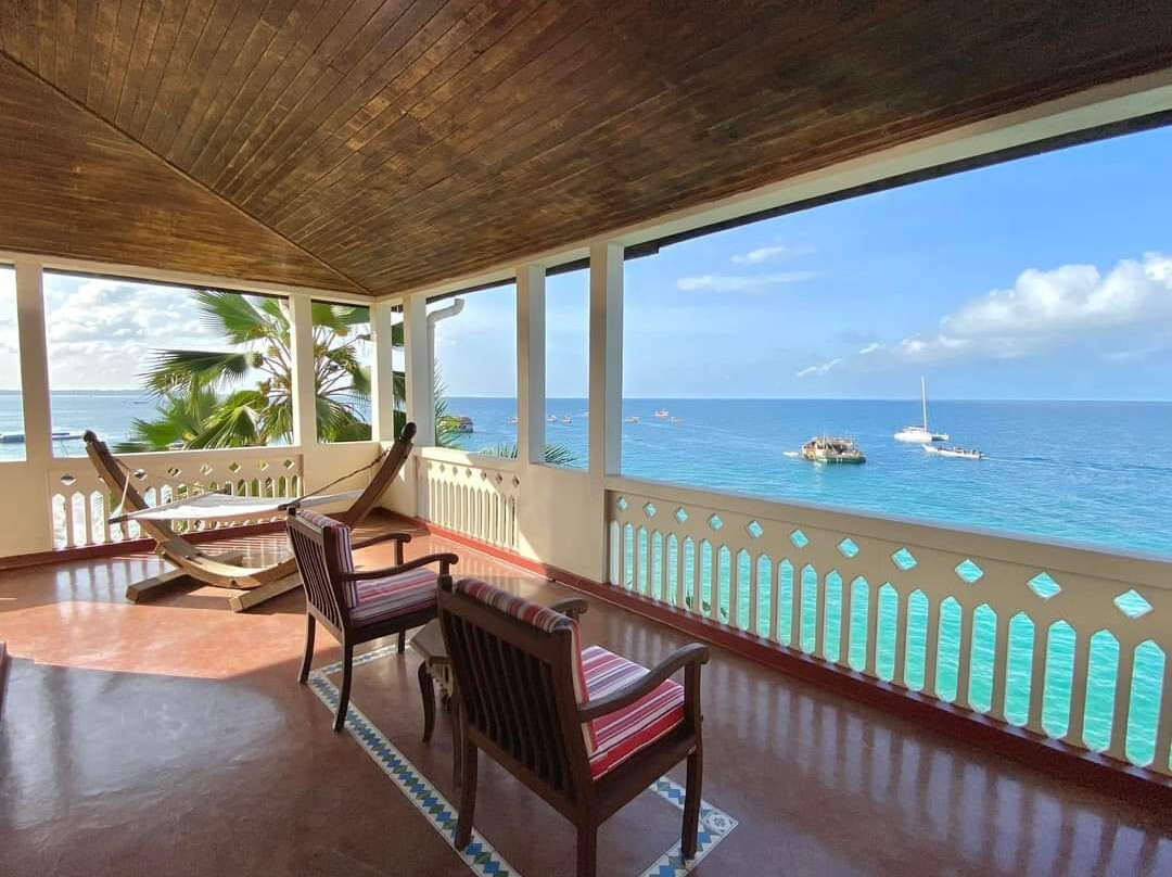 桑给巴尔塞雷纳酒店主图