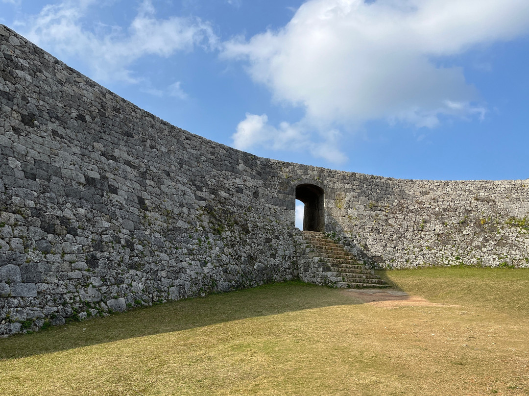 Zakimi Castle Ruins景点图片