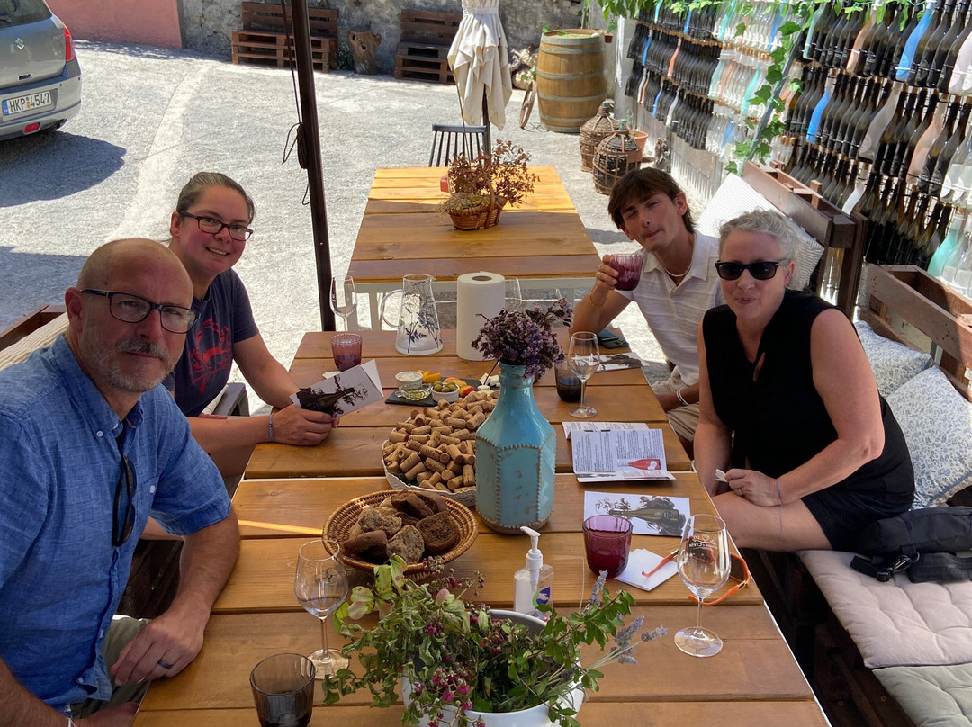 DAF Wines by Douloufaki Fereniki-Dafnes必去景点