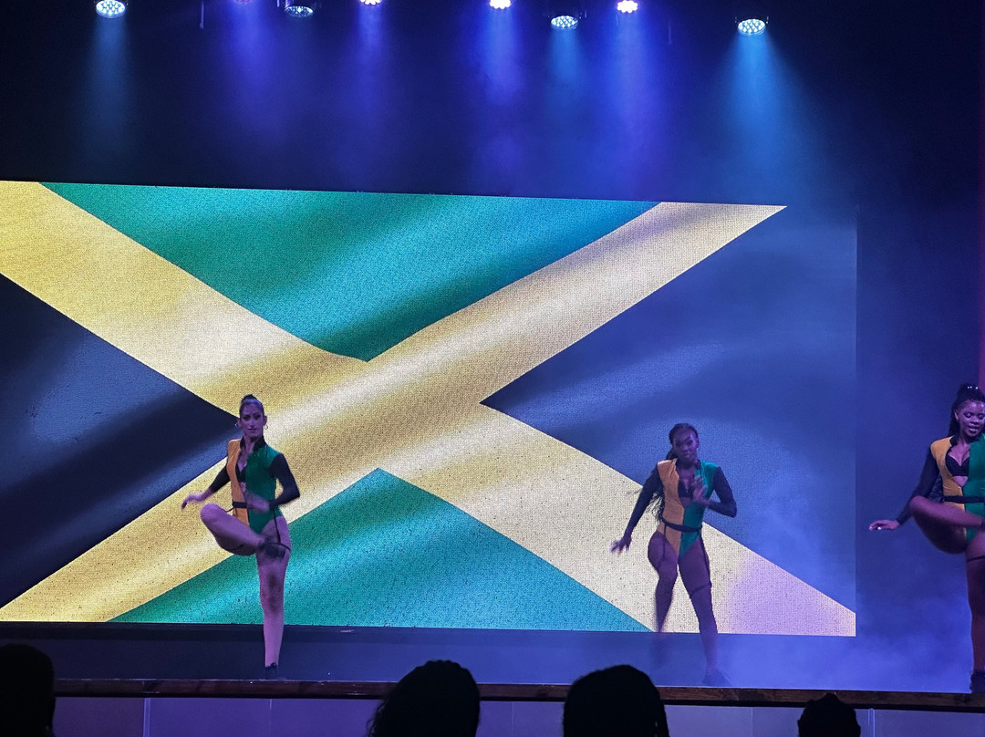 尼哥瑞尔悦宜湾酒店主图