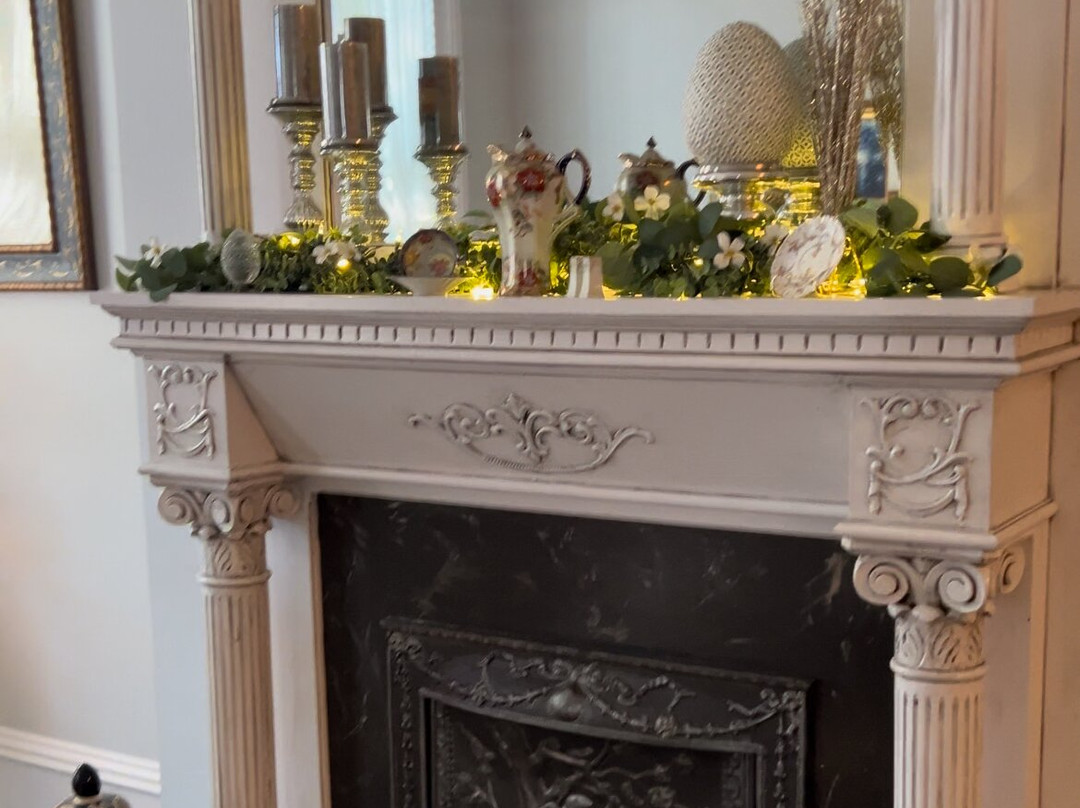 Belle Louise Historic Bed & Breakfast主图