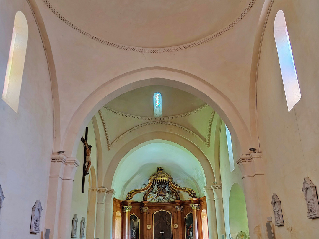 Eglise Saint-vivien De Cherves景点图片