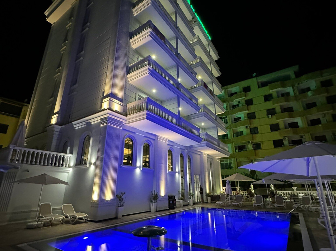 Martiness Hotel Durre主图