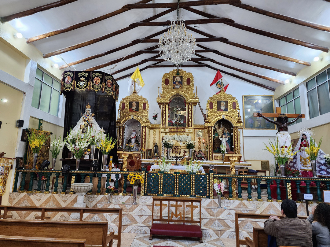 Iglesia Virgen Del Carmen-温泉镇必去景点
