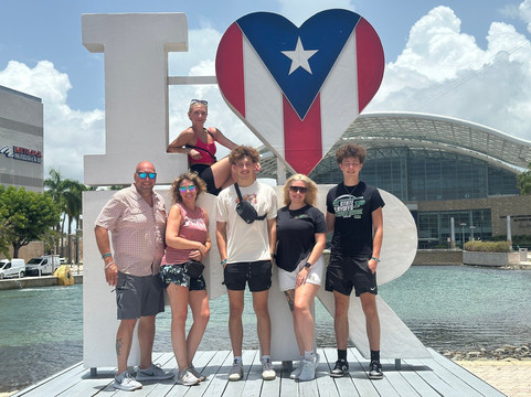 Jimmy's Tour & Taxi Service-多拉多必去景点