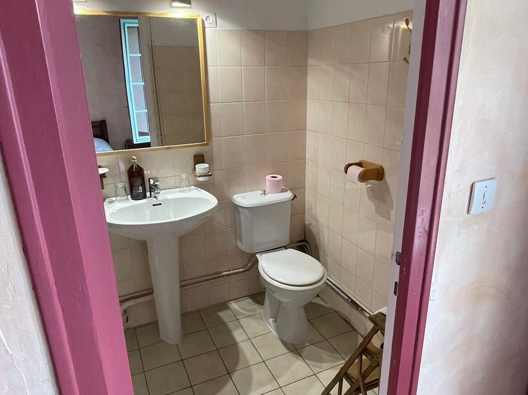 瓦亨地区酒店主图