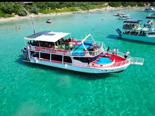 Dikili Tekne Turu Istakoz Poyraz Turizm-迪克利必去景点