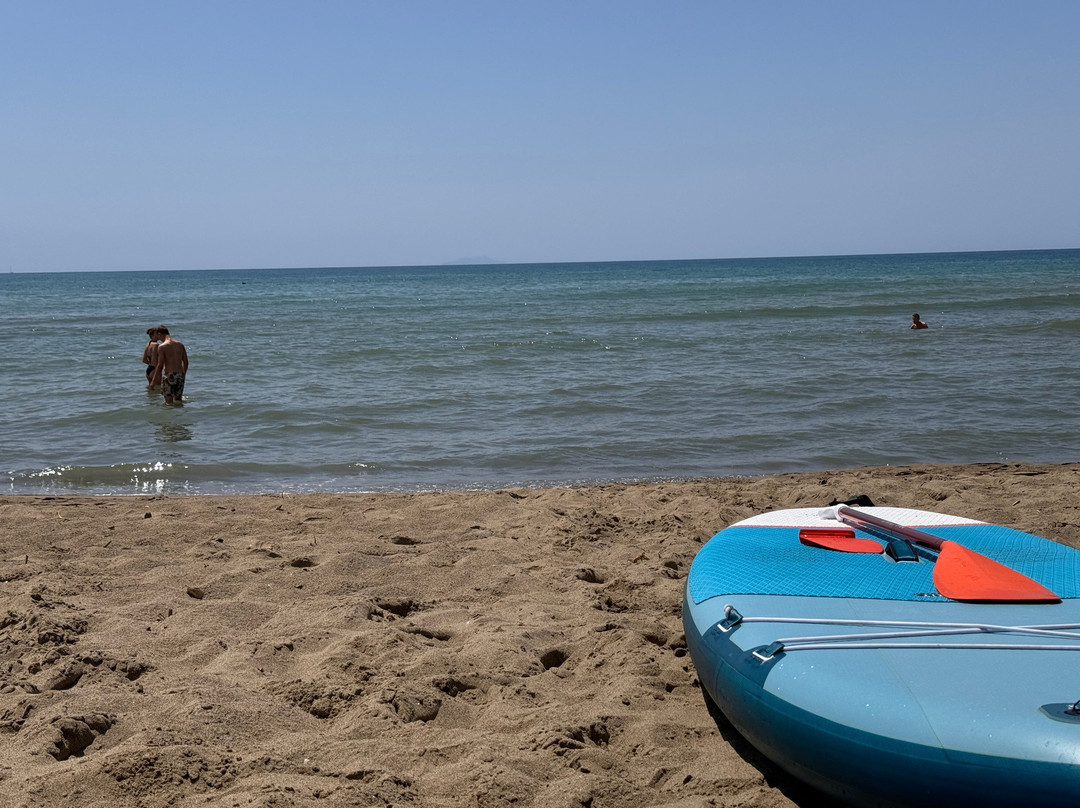 Spiaggia libera Le Marze景点图片