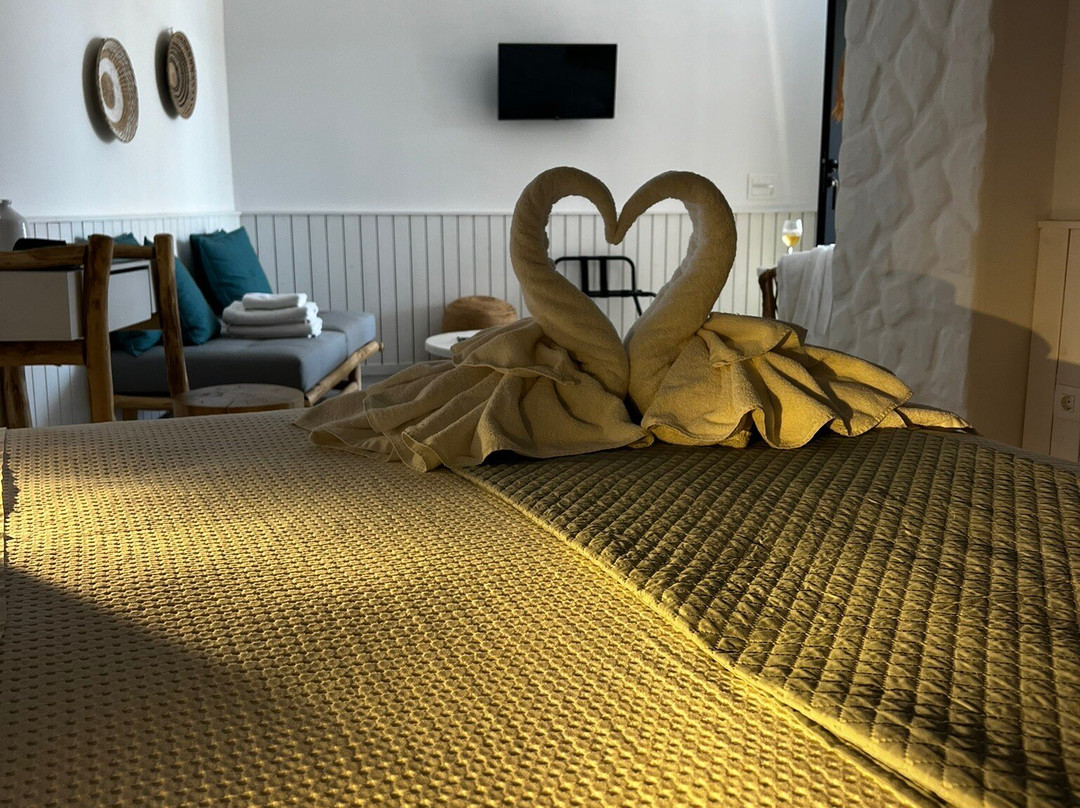 Oscar Beachfront Suites主图