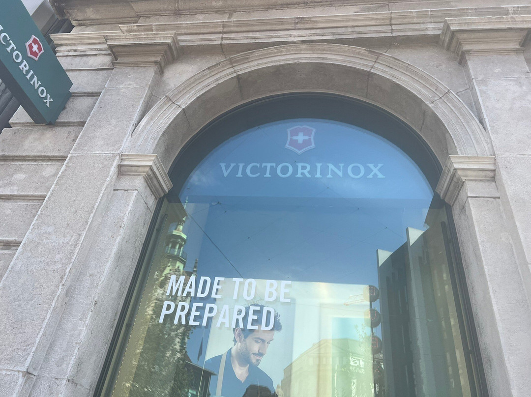 Victorinox Flagship Store Zurich-苏黎世必去景点