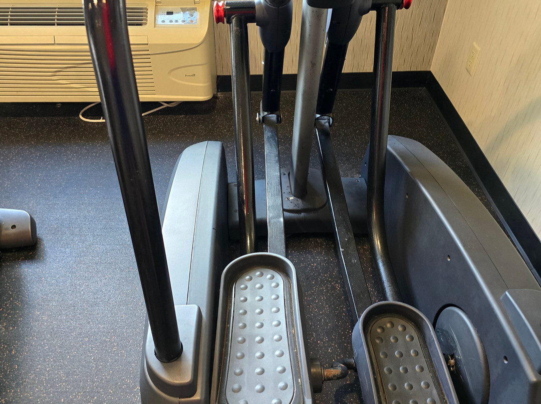 Best Western Crown Inn & Suites主图