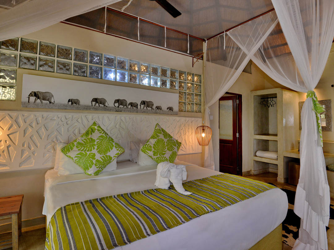 Kariba Safari Lodge, Lake kariba主图