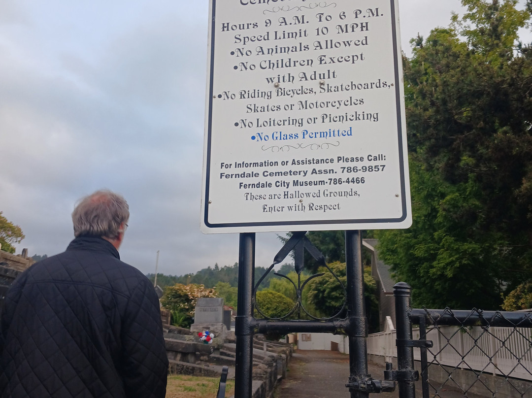 Ferndale Historic Cemetery景点图片