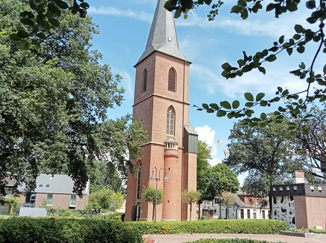 St. Joseph Church Tower景点图片