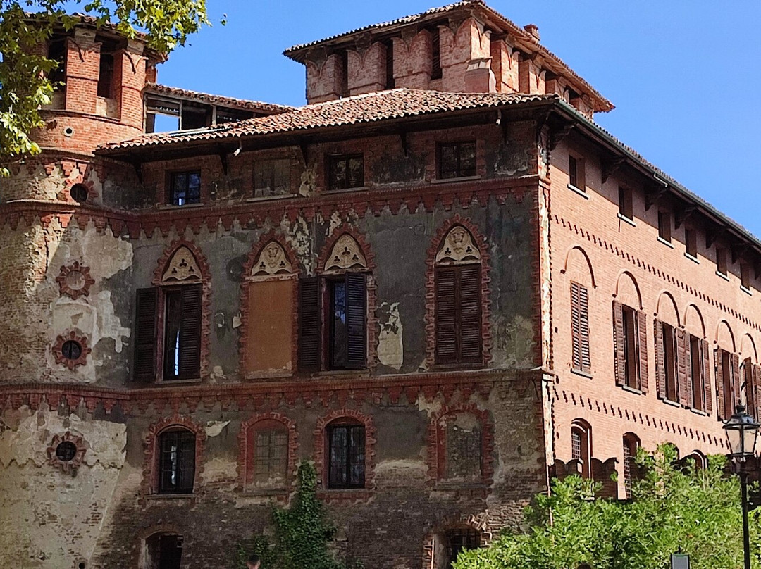 Castle of Piovera景点图片