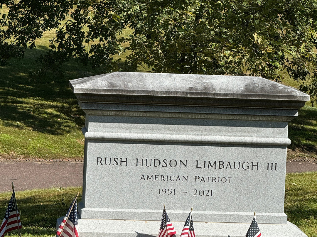 Bellefontaine Cemetery-圣路易斯必去景点