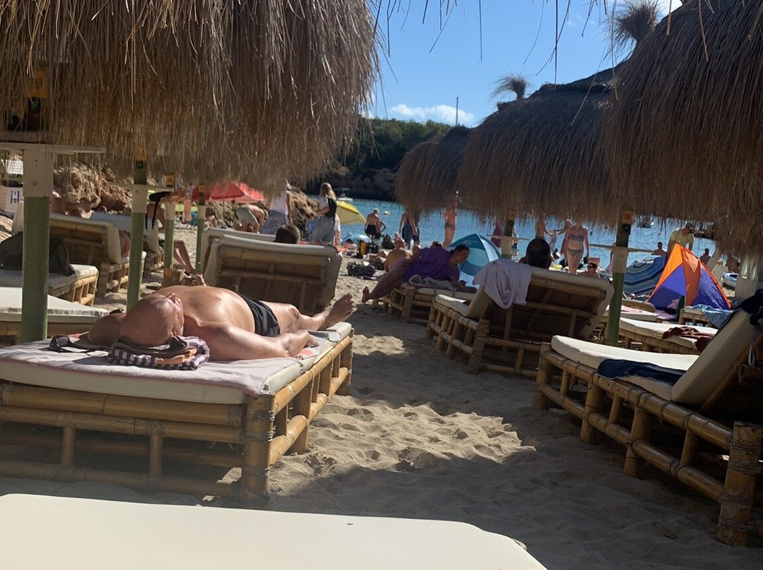 Cala Sa Nau-S' Horta必去景点