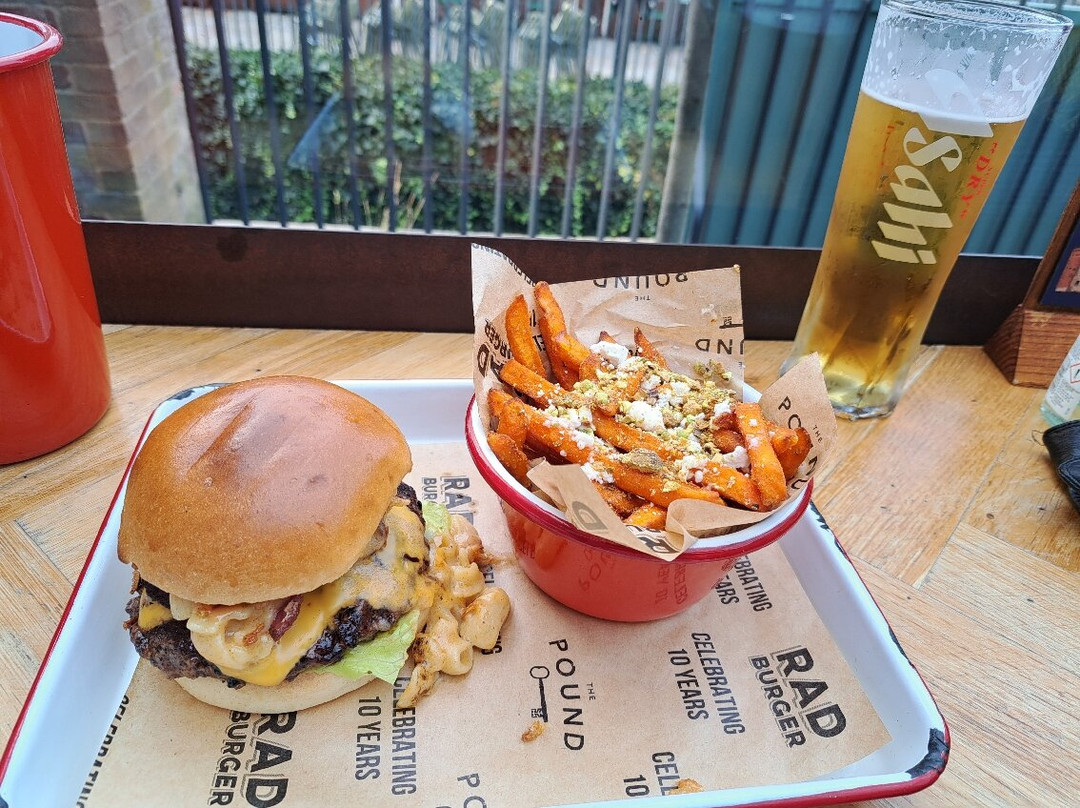 Rad Burger At The Pound