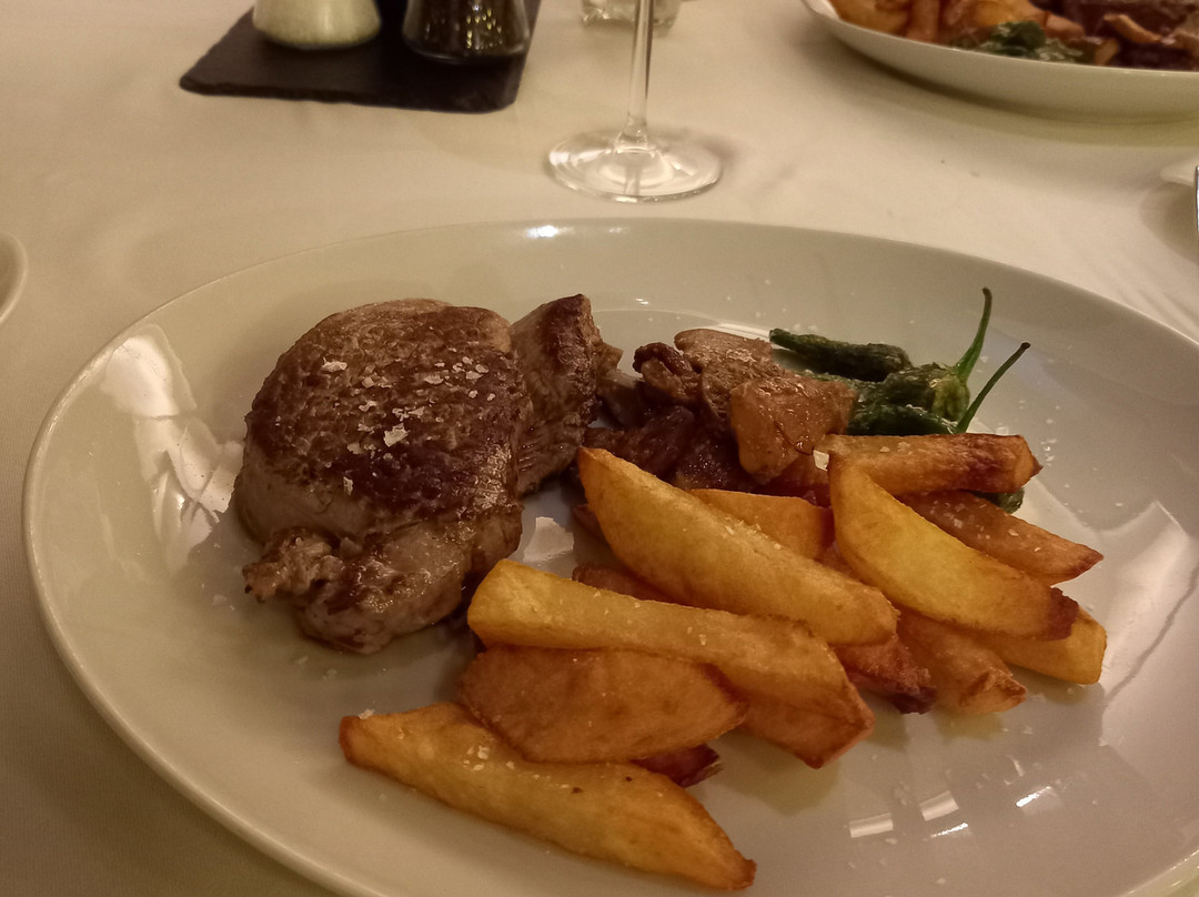 Hotel La Casueña主图