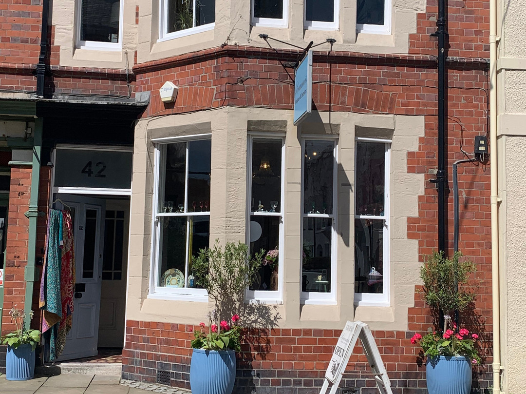 Beaumaris Antiques And Interiors