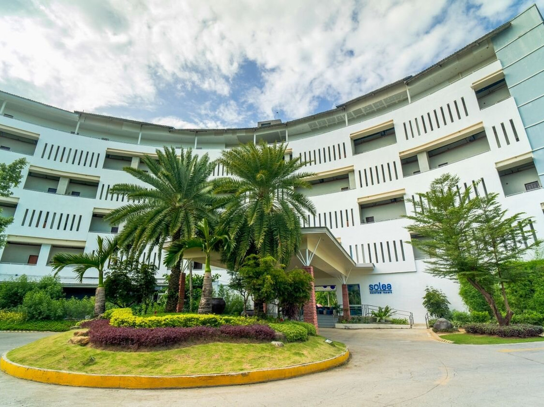 Solea Seaview Resort