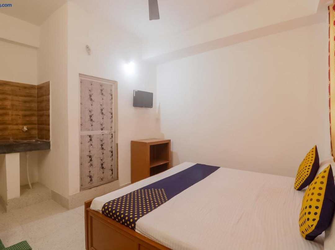 SPOT ON Hotel Om Kanha