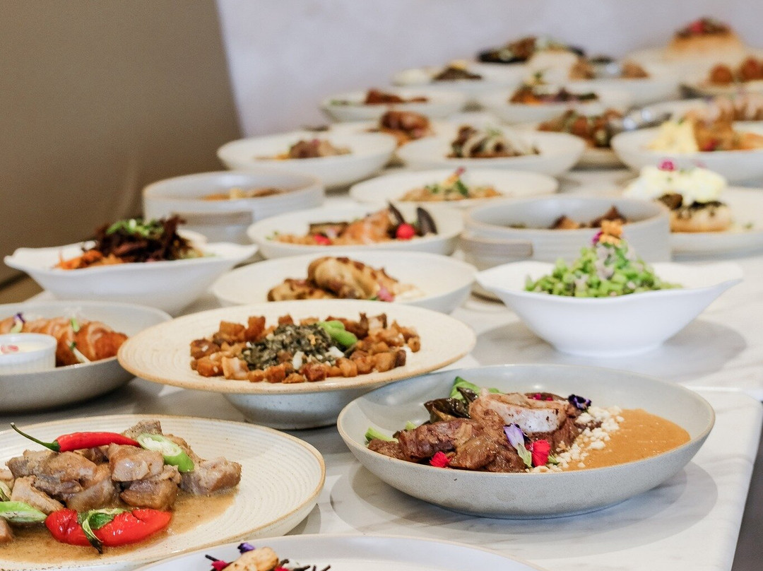 Tia Diva Modern Filipino