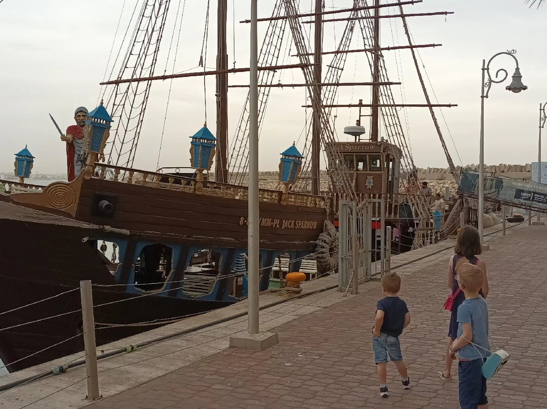 Bateau Pirate Jack Sparrow-阿加迪尔必去景点