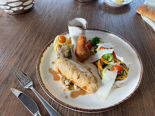 Diwan Al Amir Business Restaurant