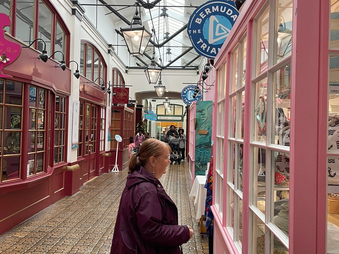 Clocktower Mall-Ireland Island必去景点