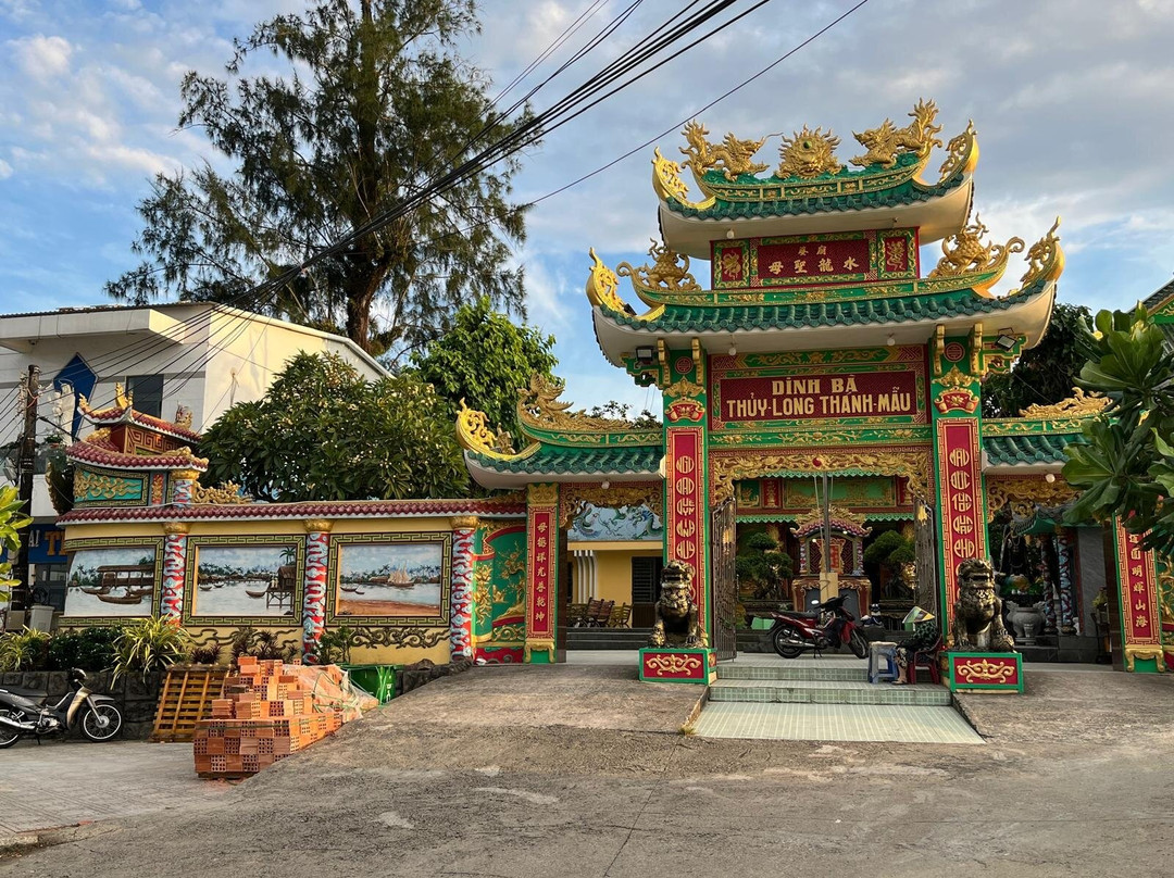 Dinh Ba Thuy Long Thanh Mau-扬东必去景点