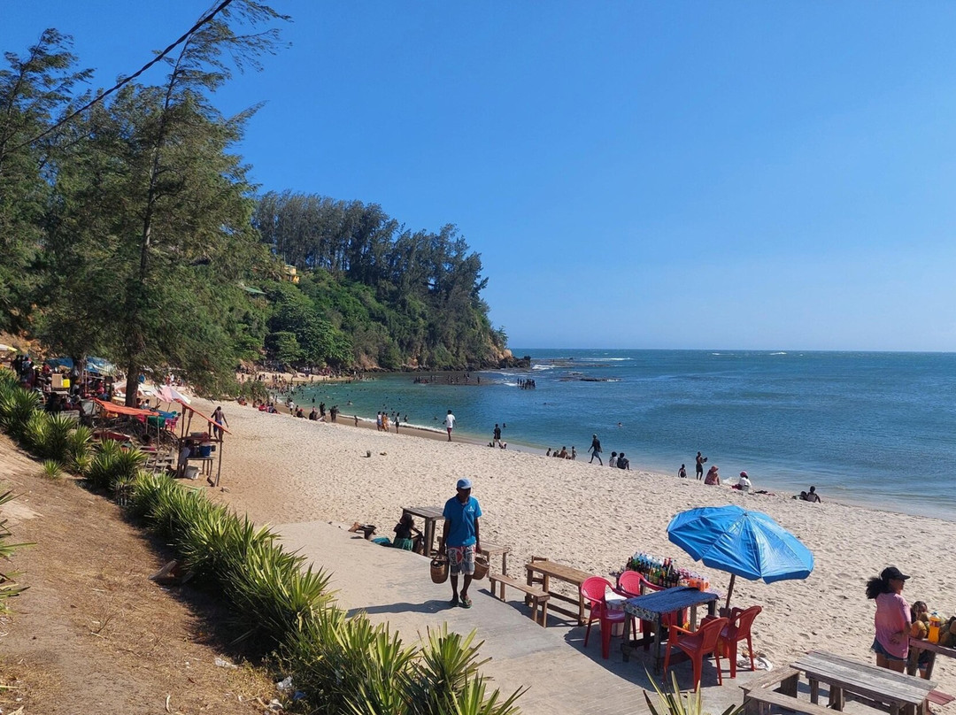 Plage De Libanona景点图片