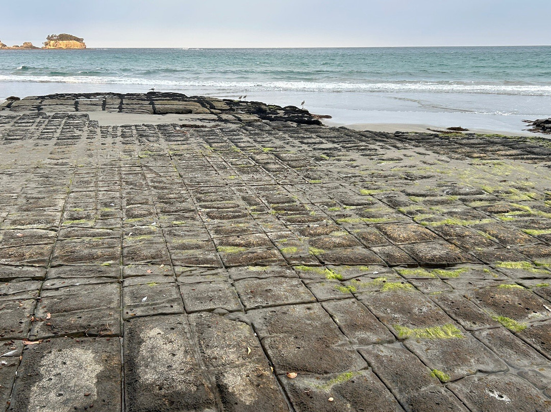 Pirates Bay Beach-伊格尔霍克内克必去景点