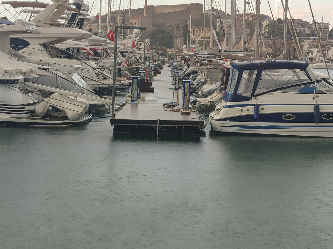 Nirvana Tekne Turlari-切什梅必去景点