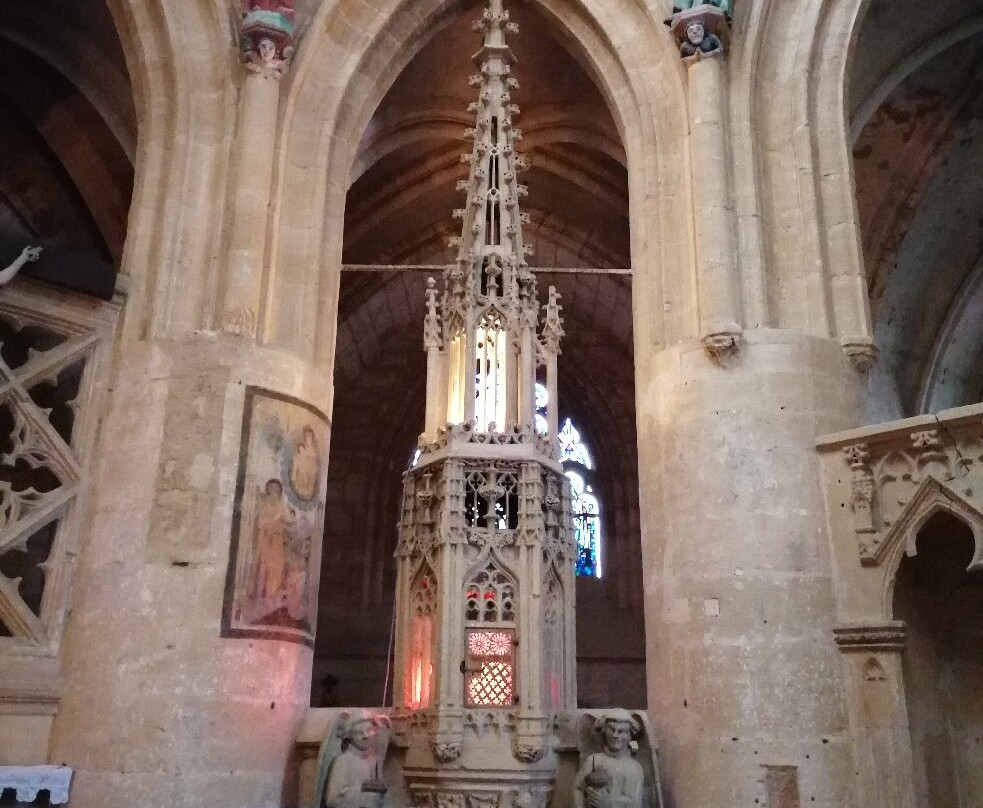 Basilique Notre-Dame d'Avioth-Avioth必去景点