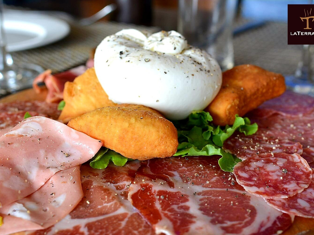 La Terrazza Italian Restaurant & Café