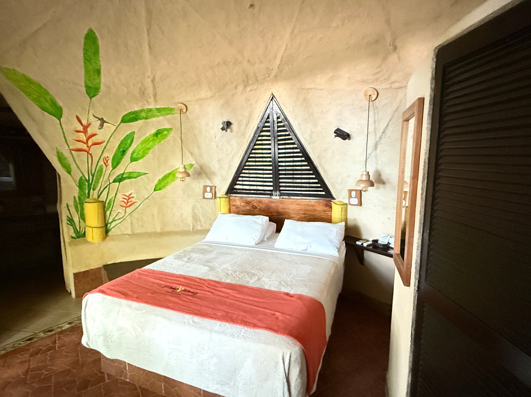 Ylang Ylang Beach Resort主图