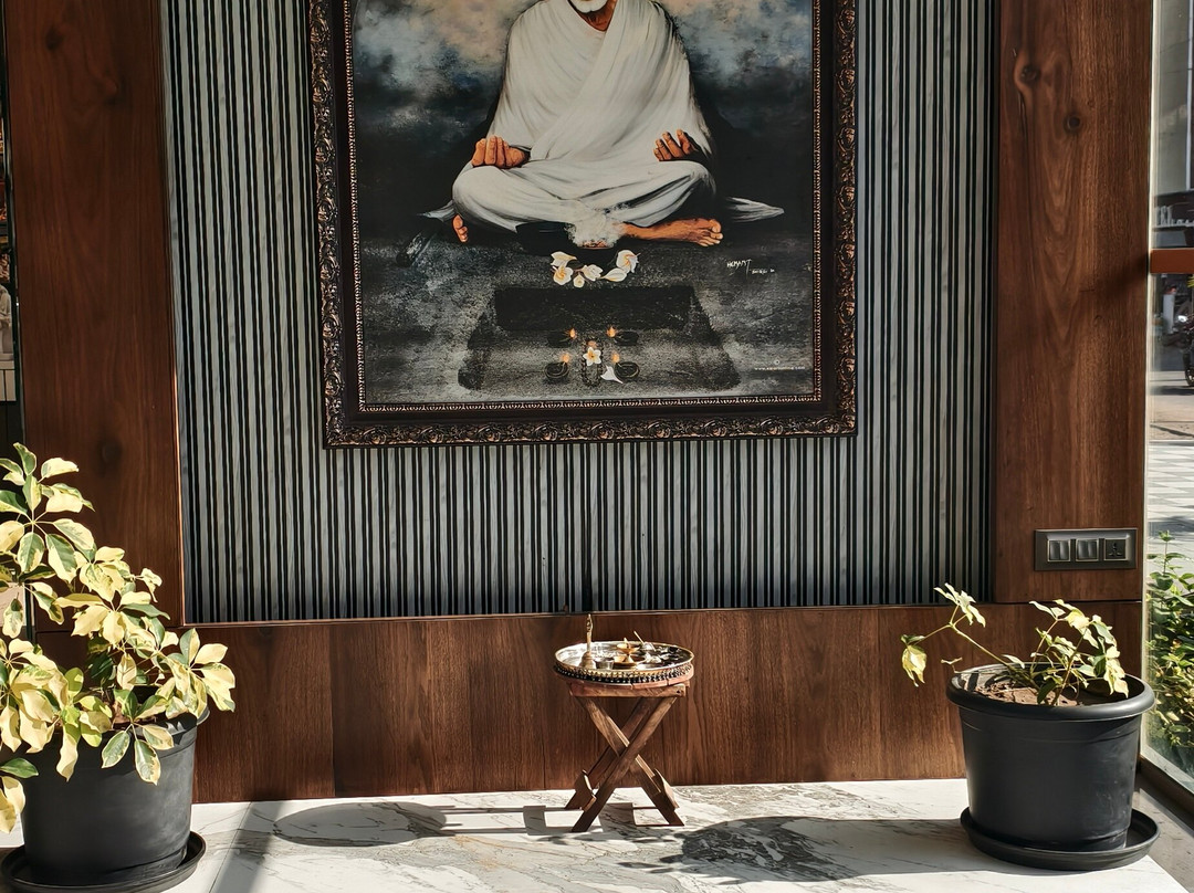 Alaukik Hotel Shirdi主图