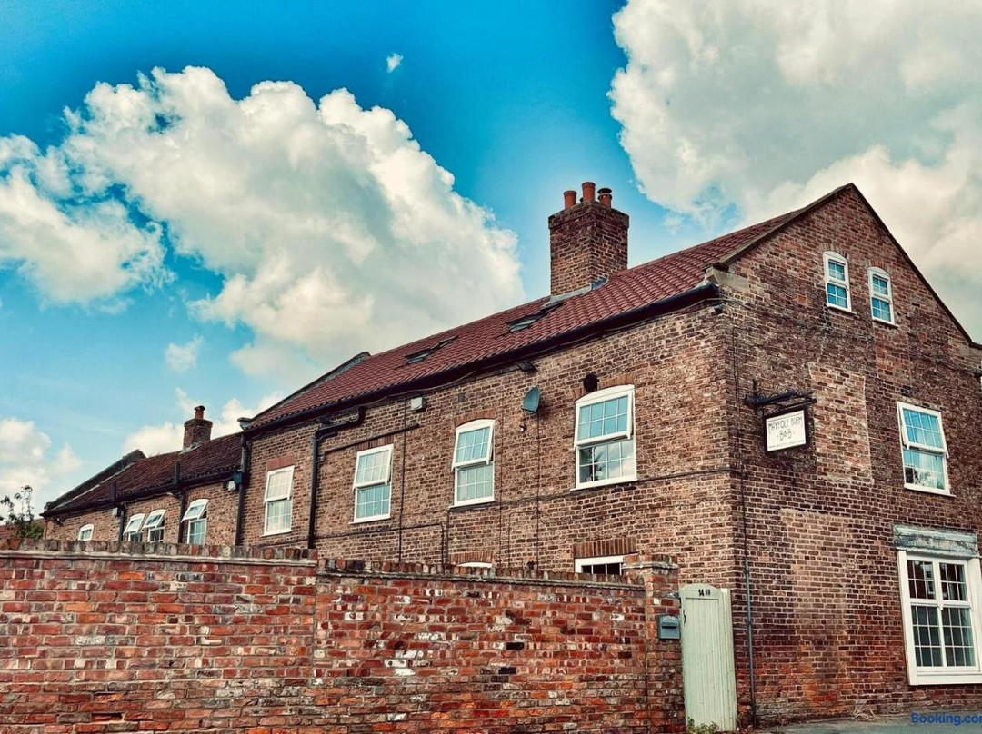 Thorpe Willoughby酒店住宿-Maypole Farm Guest House