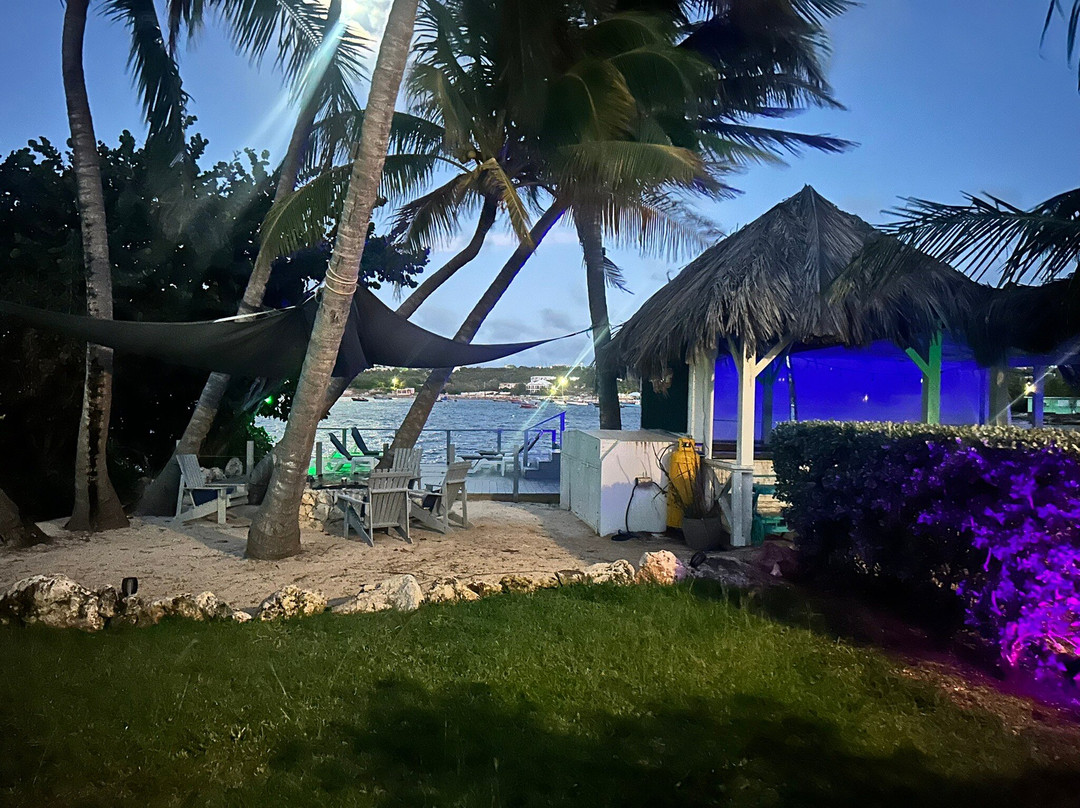 Arawak Beach Club主图