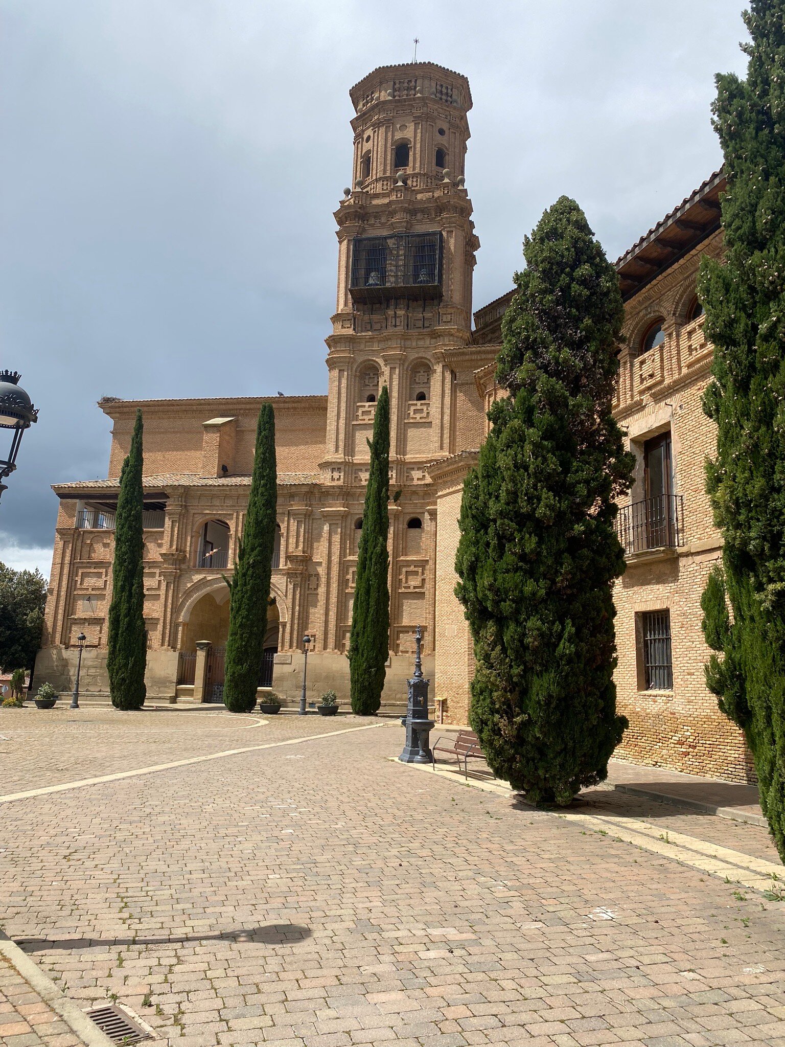 Hospederia de Alesves-官方