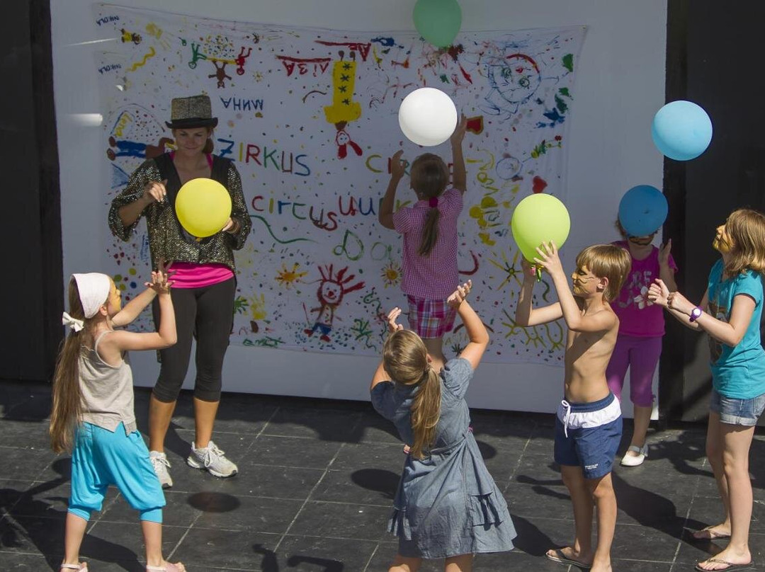 Mare Blue Hotel主图